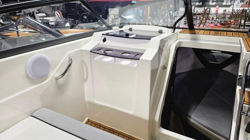 Uttern D77 Premium Exclusive DeLuxe Line