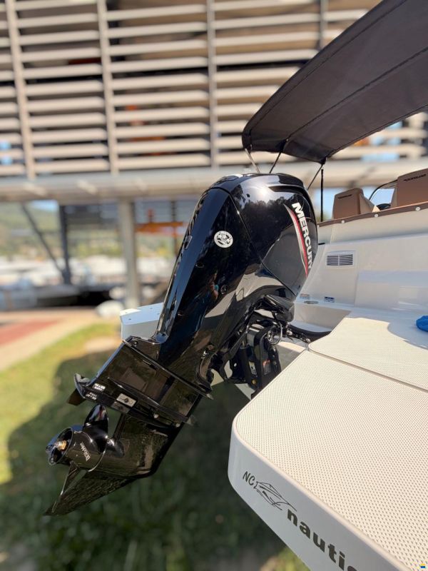 Quicksilver 605 Open