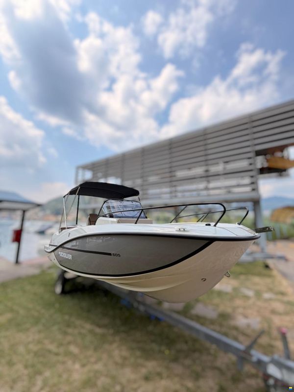 Quicksilver 605 Open