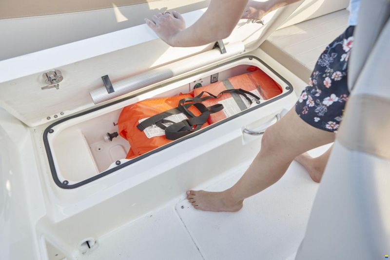 Quicksilver 605 Open