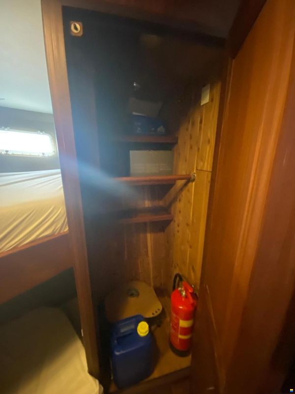 Hatteras 70 Fly ( Varend Woonschip )