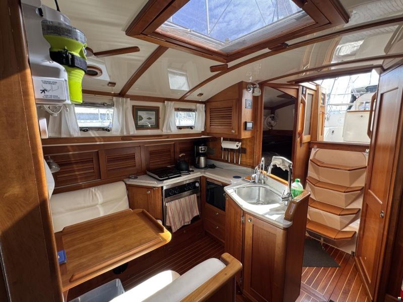 Gozzard Yachts 36E