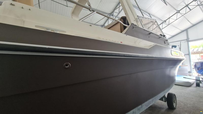 Fairline Carrera 24