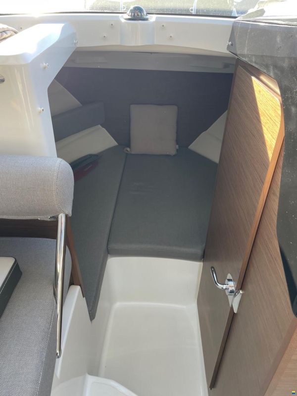 Jeanneau Merry Fisher 795