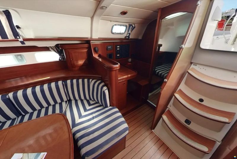 Beneteau Oceanis Clipper 411