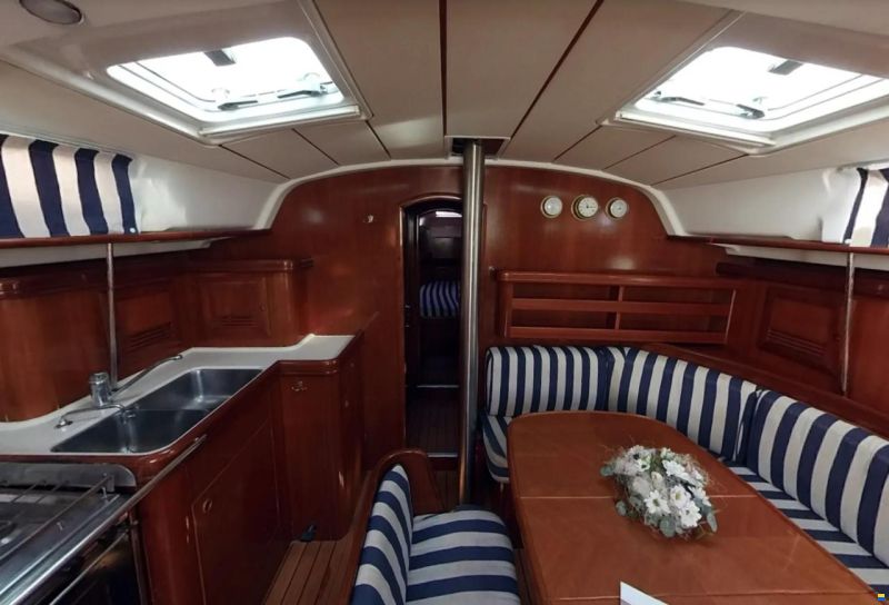 Beneteau Oceanis Clipper 411
