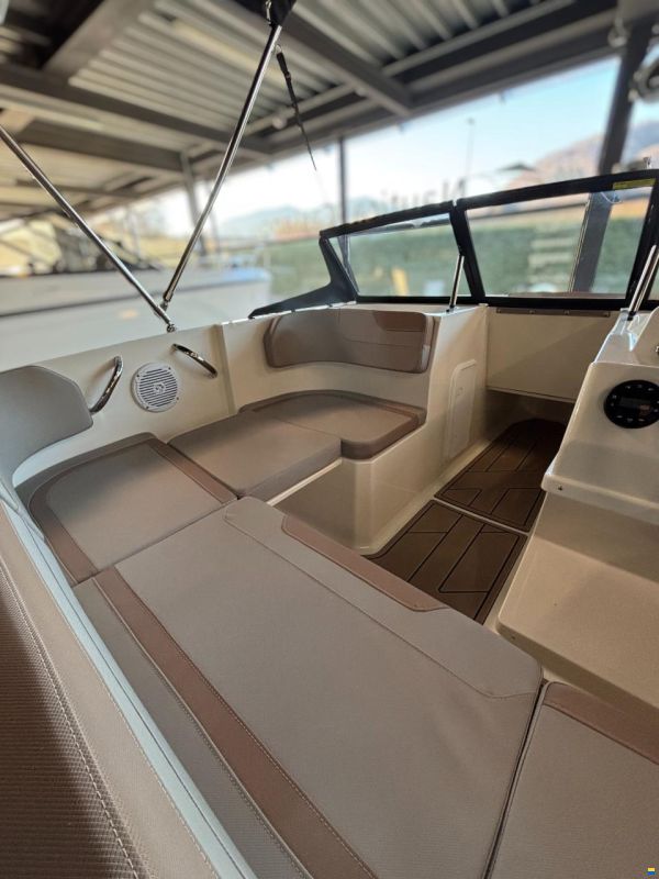 Quicksilver 525 Axess