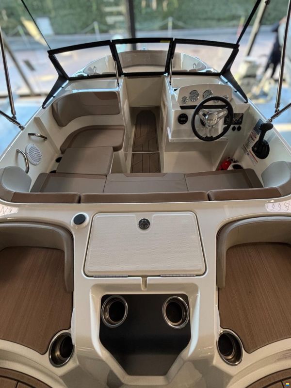 Quicksilver 525 Axess