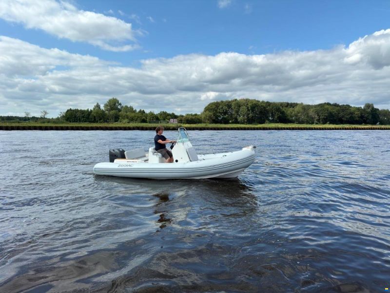 Zodiac Medline 5.8 RIB