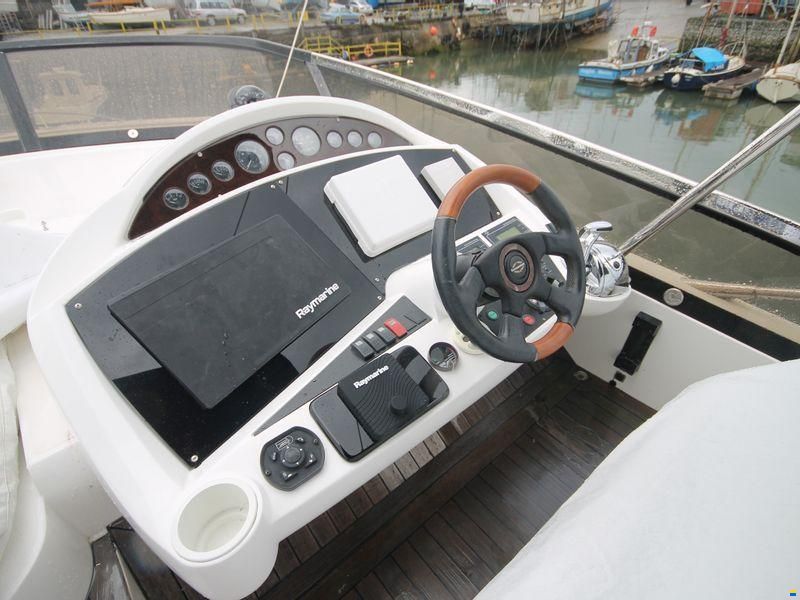 Sunseeker Manhattan 66