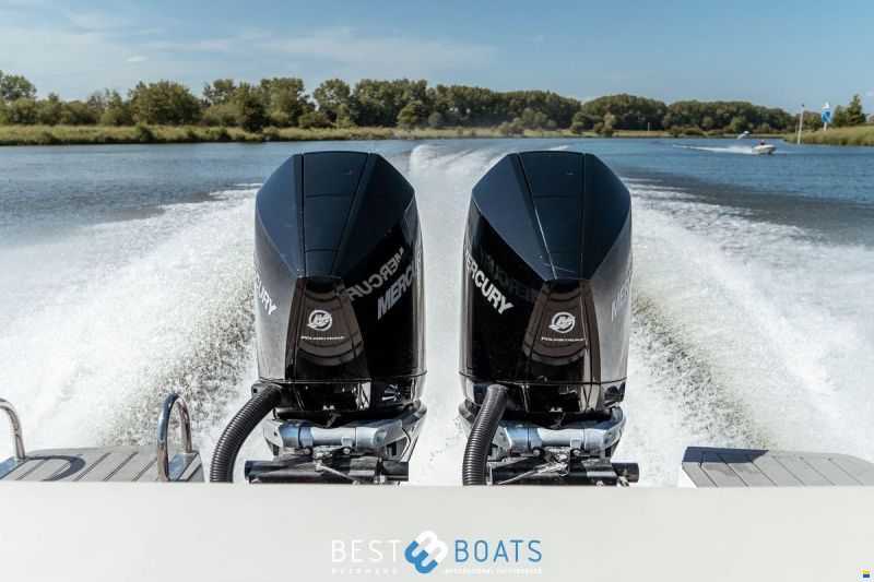 Pirelli 35 Outboard