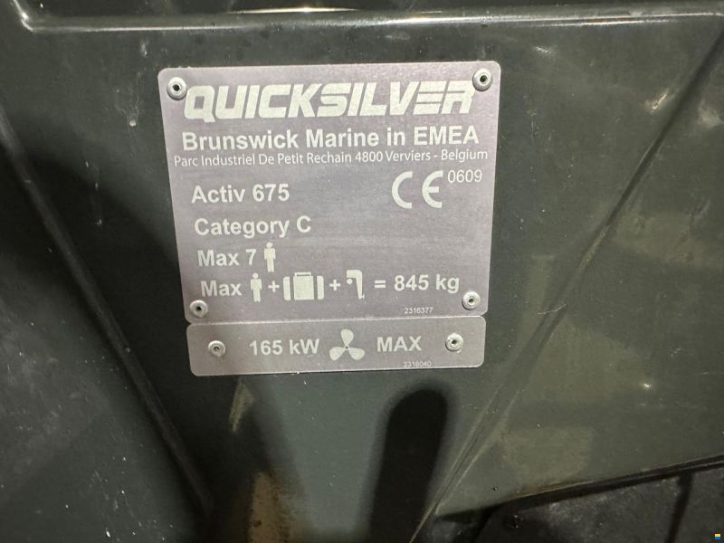 Quicksilver CR 675 mercury 150 HK Quick