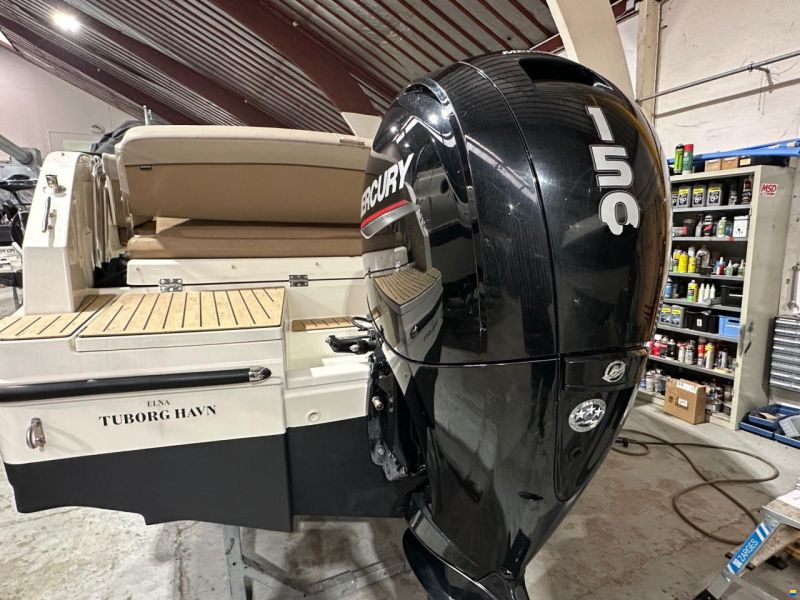 Quicksilver CR 675 mercury 150 HK Quick