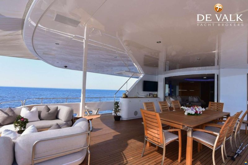 Heesen 42 M