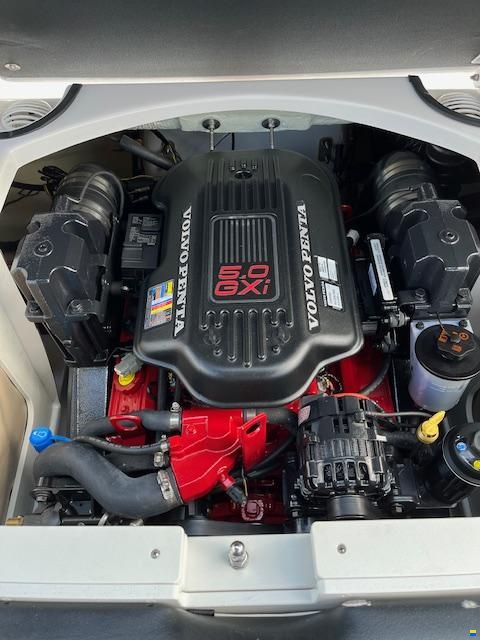 Four Winns HORIZON 200