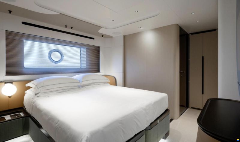 Azimut Grande 38 Trideck