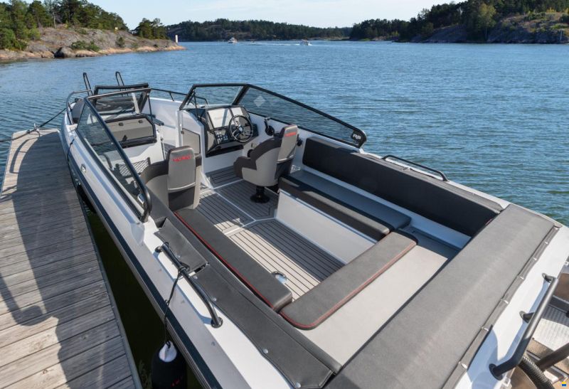 Finnmaster HUSKY R8