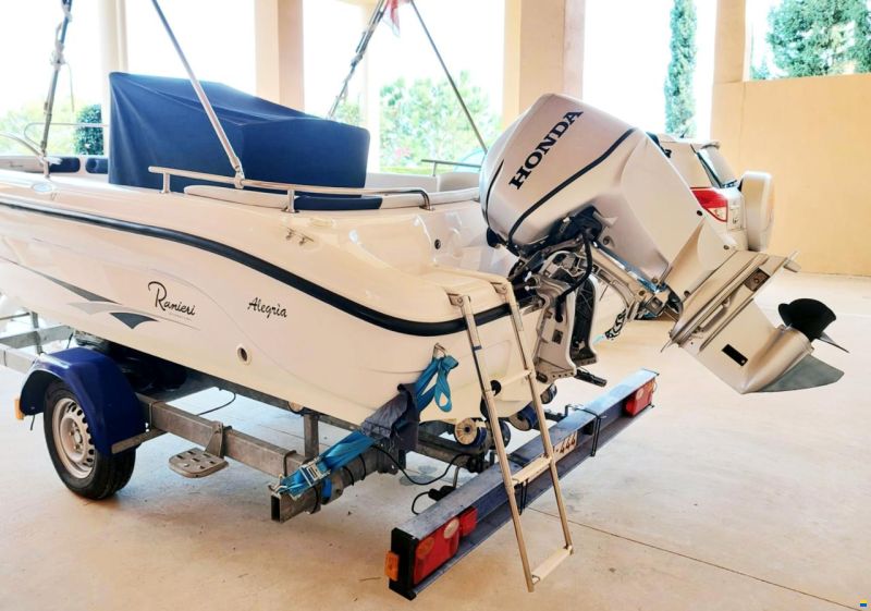 Ranieri Voyager 17