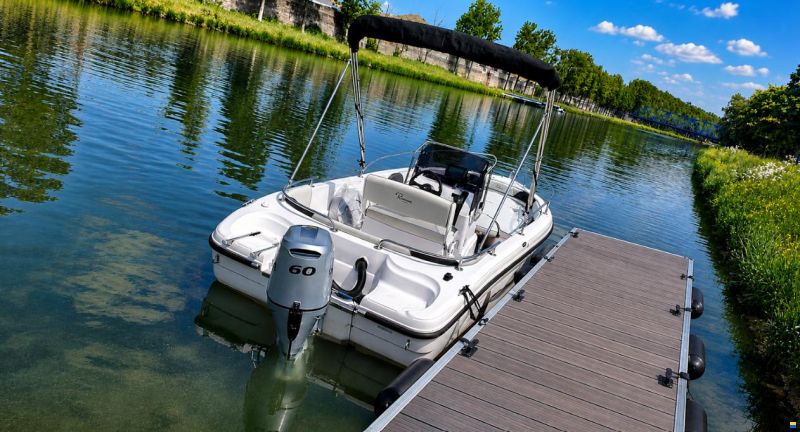 Ranieri Voyager 17