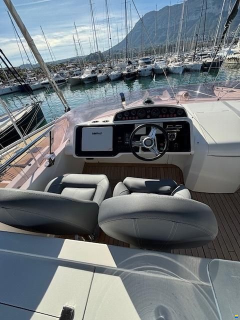 Princess F64