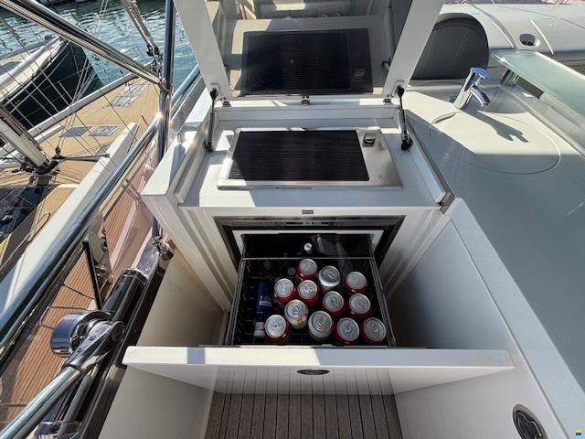 Princess F64