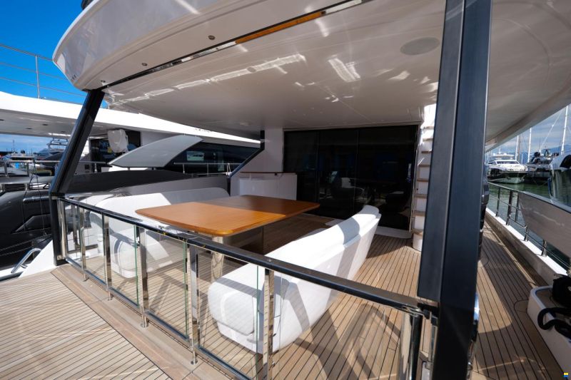 Azimut 26 Grande