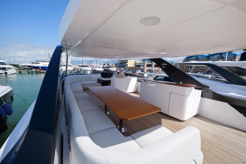 Azimut 26 Grande