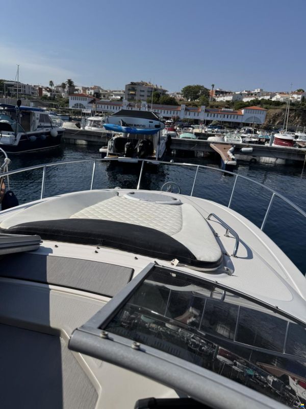 Monterey 270