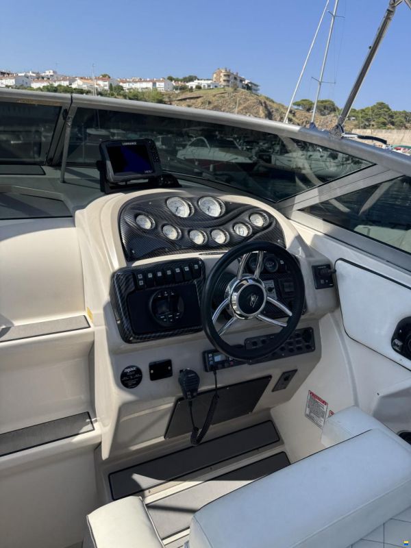 Monterey 270