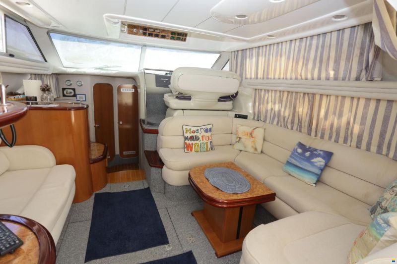 Sealine 360 Statesman