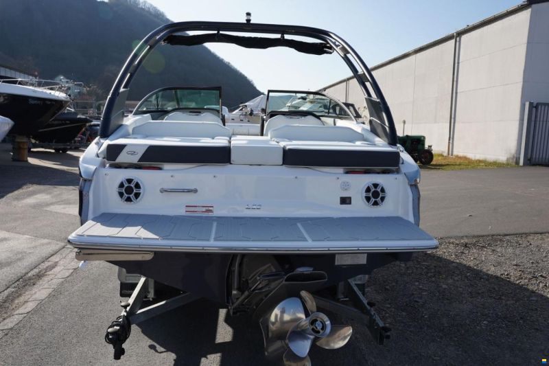 Regal LS 2 BOWRIDER