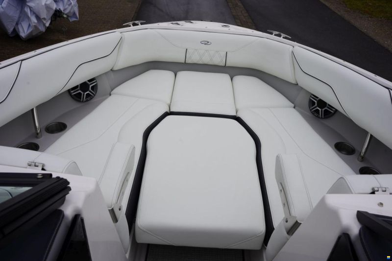 Regal LS 4 BOWRIDER