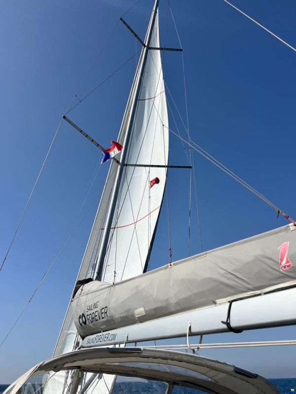 Beneteau First 35