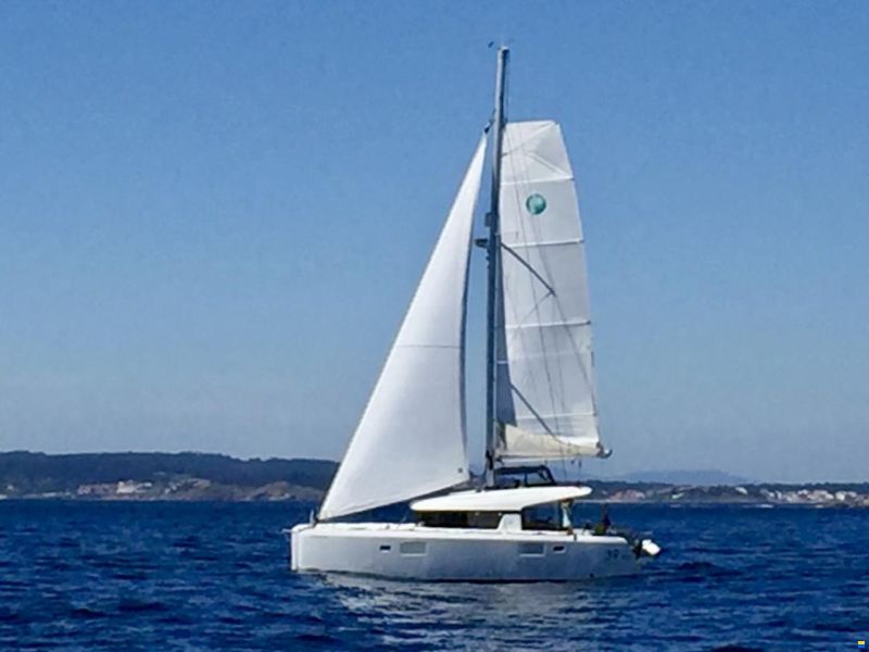 Lagoon 39