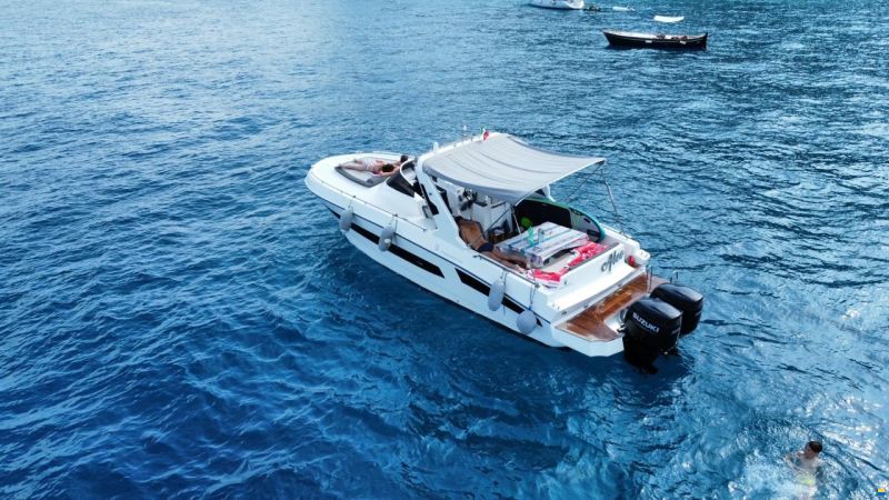 CML Yacht Poseidon 3.0