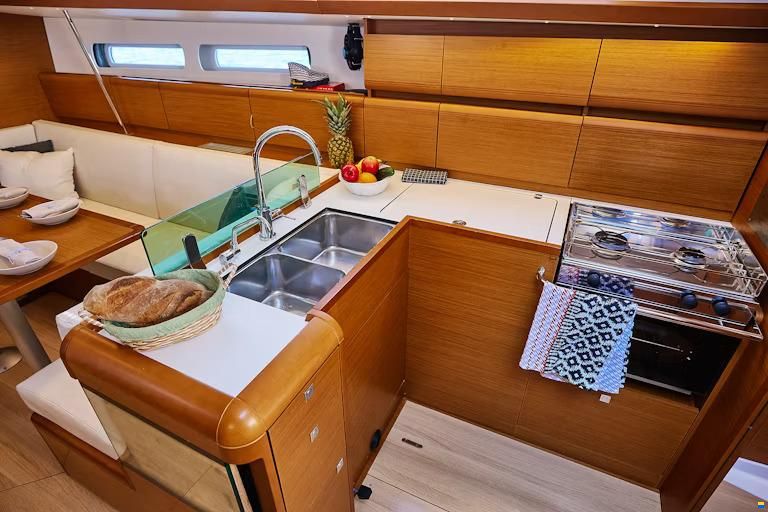 Jeanneau Sun Odyssey 449