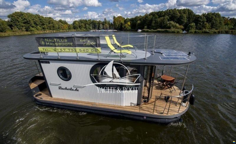 Nautilus Nautiki Mini