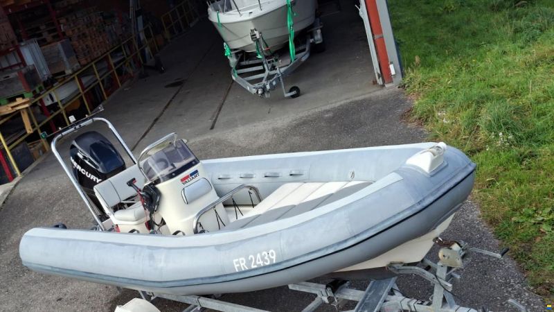 Valiant Vanguard 490