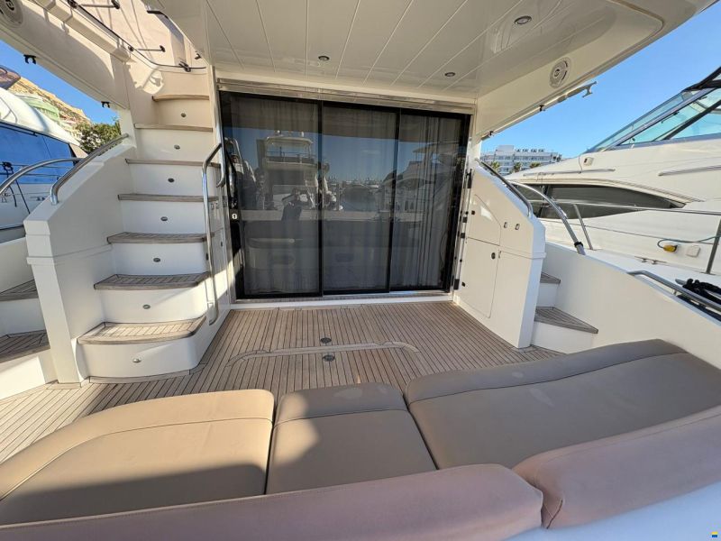 Princess 54