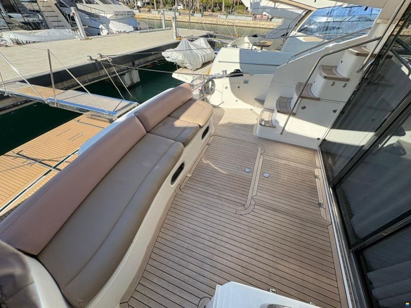 Princess 54