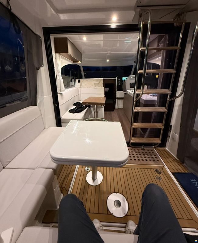 Beneteau Antares 11 OB Fly