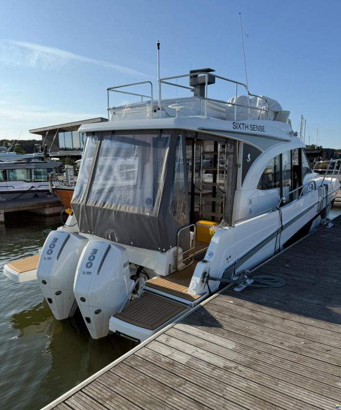 Beneteau Antares 11 OB Fly