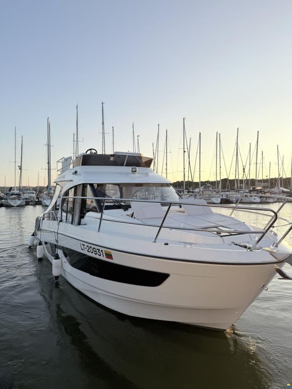 Beneteau Antares 11 OB Fly