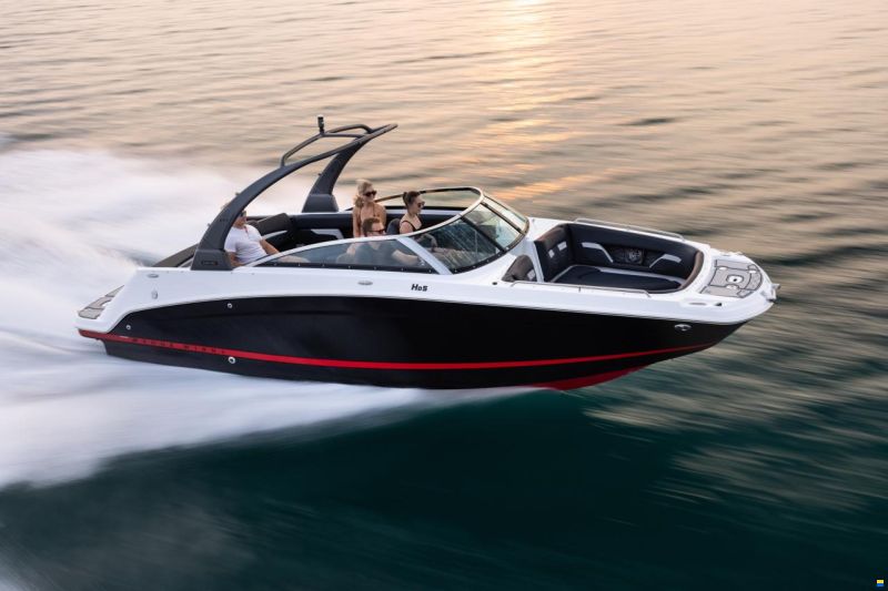 Four Winns HD3 Surf Edition