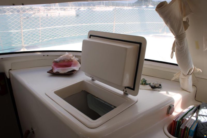 Fountaine Pajot Lavezzi 40