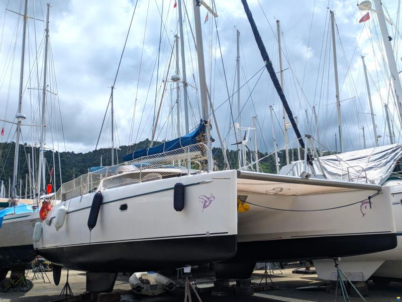 Fountaine Pajot Lavezzi 40