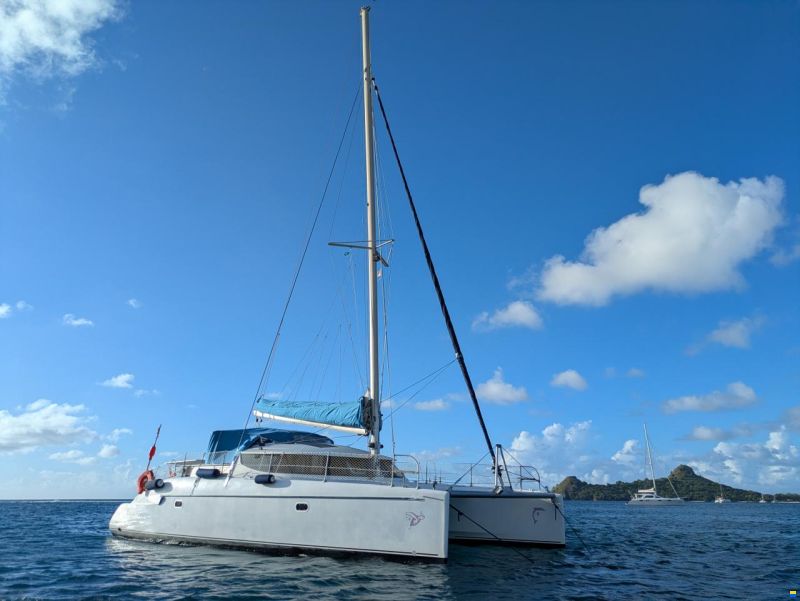 Fountaine Pajot Lavezzi 40