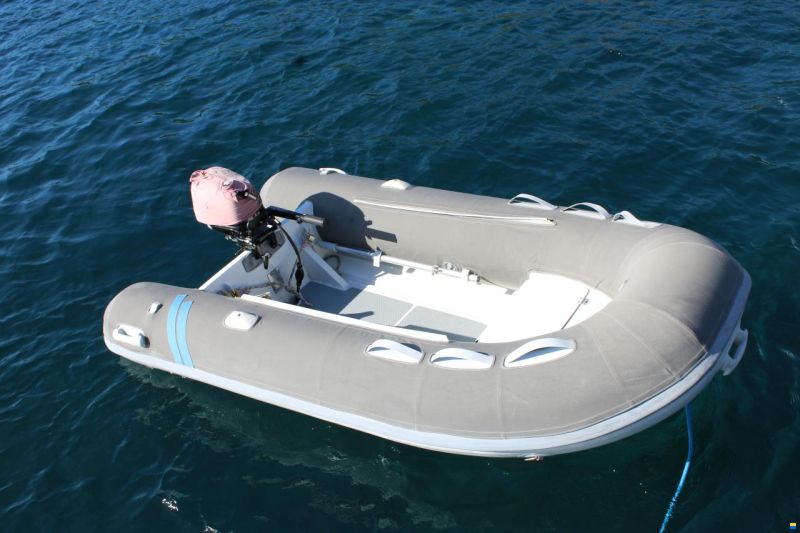 Fountaine Pajot Lavezzi 40