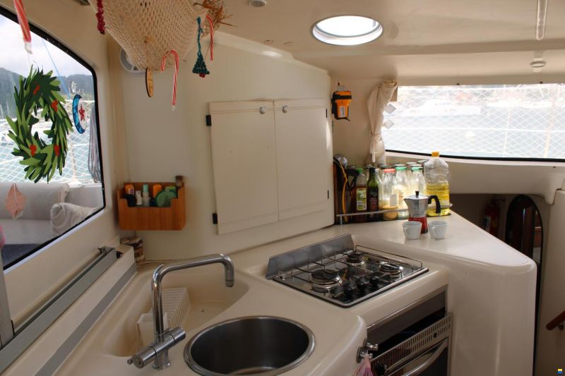 Fountaine Pajot Lavezzi 40
