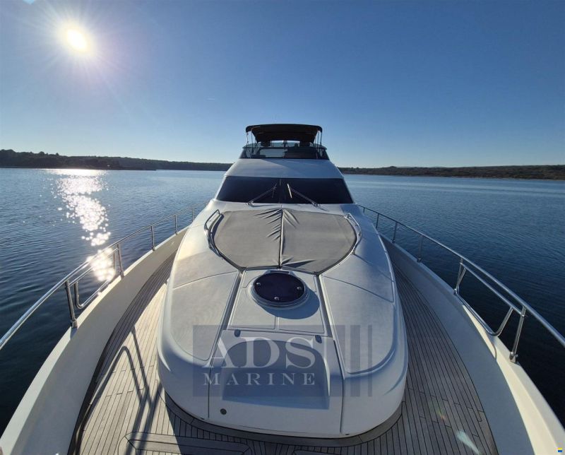 Dominator 62